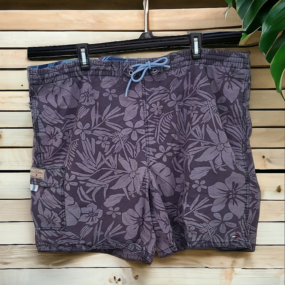 Tommy Hilfiger Men's Tropical Hawaiian Floral Swim Shorts Size XL